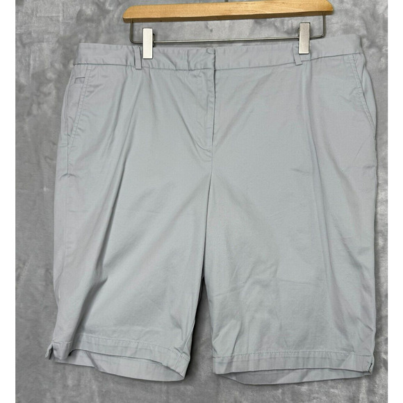 Talbots Shorts Womens 16 Gray Walking Bermuda Flat Front Pockets Stretch Golf - Picture 1 of 9